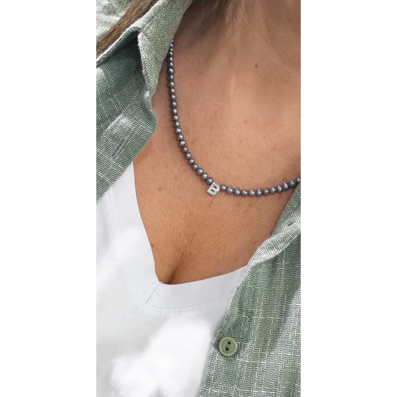 HARF KOLYE GRİ İNCİLİ 